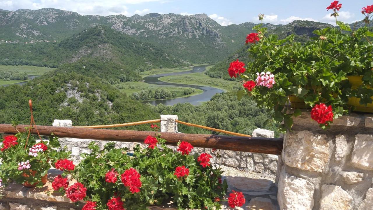 Village House - Novak Rijecani Rijeka Crnojevića Eksteriør billede