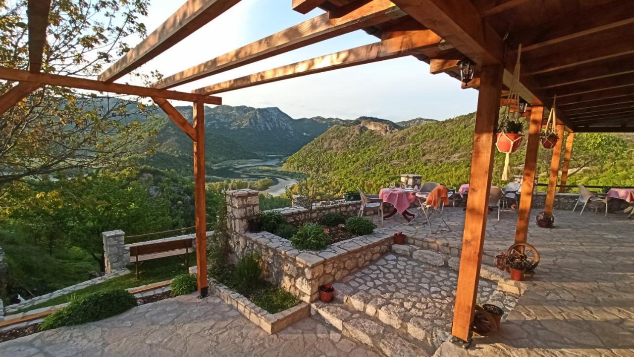 Village House - Novak Rijecani Rijeka Crnojevića Eksteriør billede