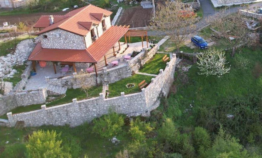 Village House - Novak Rijecani Rijeka Crnojevića Eksteriør billede