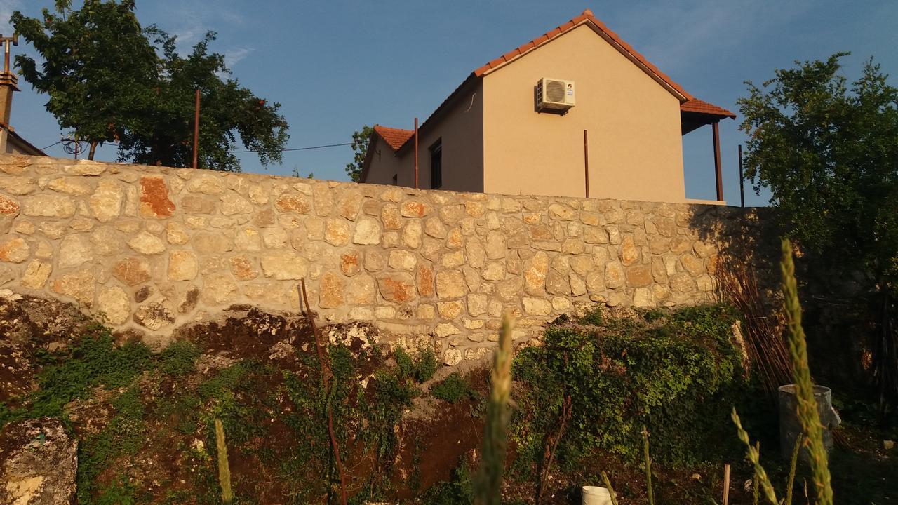 Village House - Novak Rijecani Rijeka Crnojevića Eksteriør billede